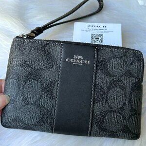 New Coach Signature Classic Crossgrain Leather Corner Zip Wristlet~Black